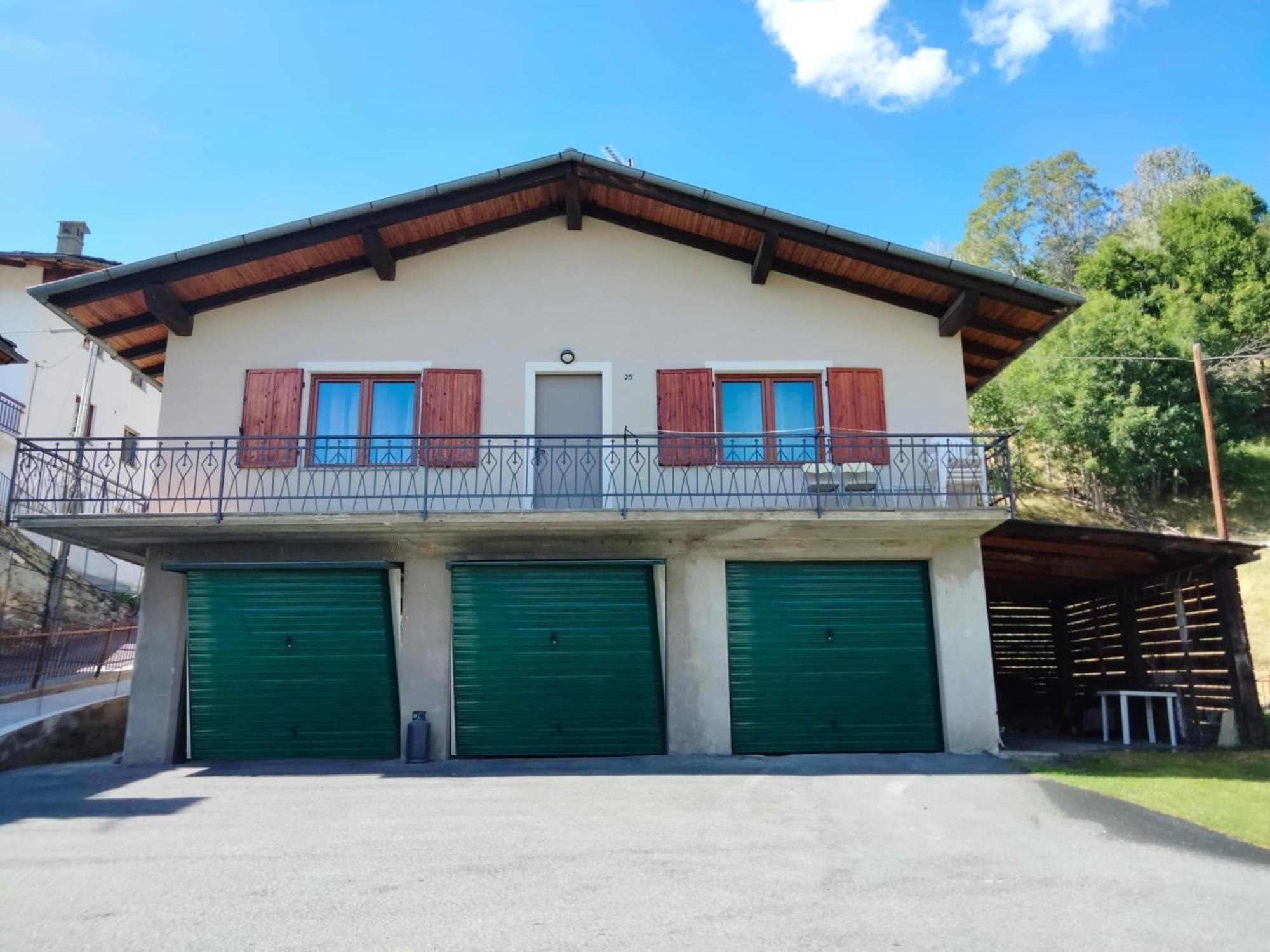 Single House Totally Independet Интрод Экстерьер фото